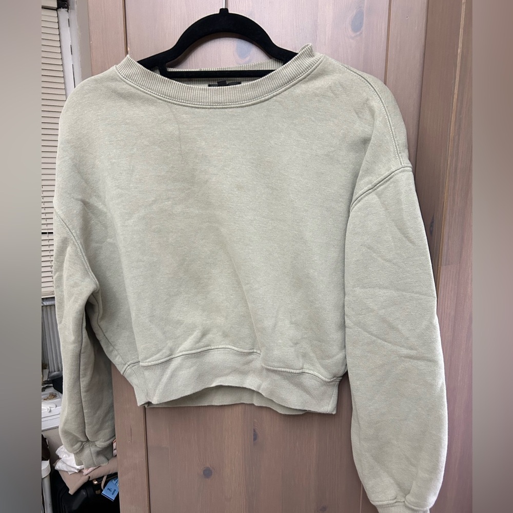 Sweatshirt and Sweatpants Set